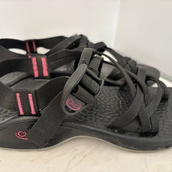 Chaco Women’s ZX/2 classic Preppy Black and Pink Strappy Women's Sandals Size 7 - Picture 4 of 8